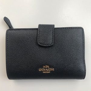 Authentic Navy Blue Coach Crossgrain Wallet